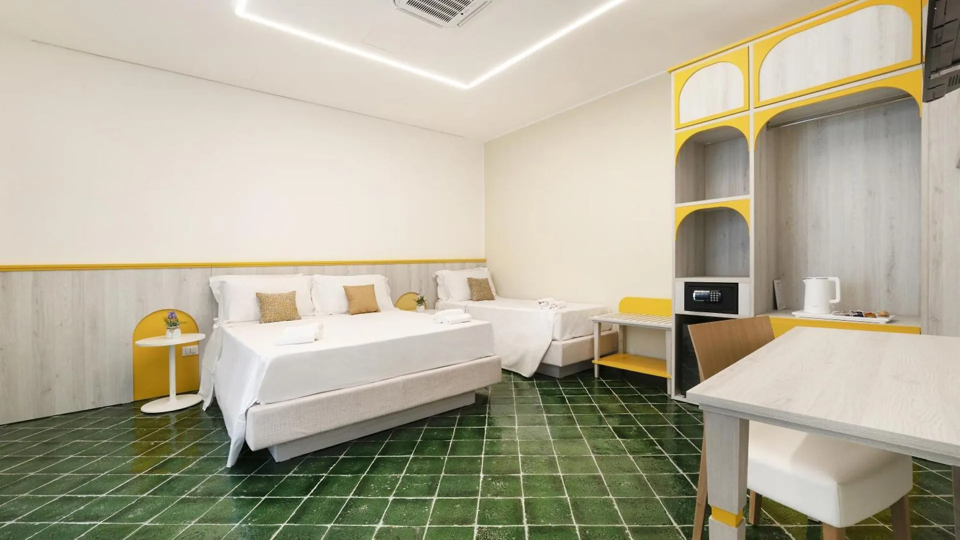 B&B La Dimora Di Poseidone Bagheria 0*,  Italy